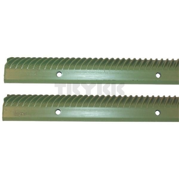 12M7067.jpg