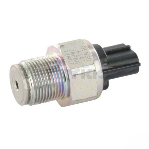 RE520930.jpg